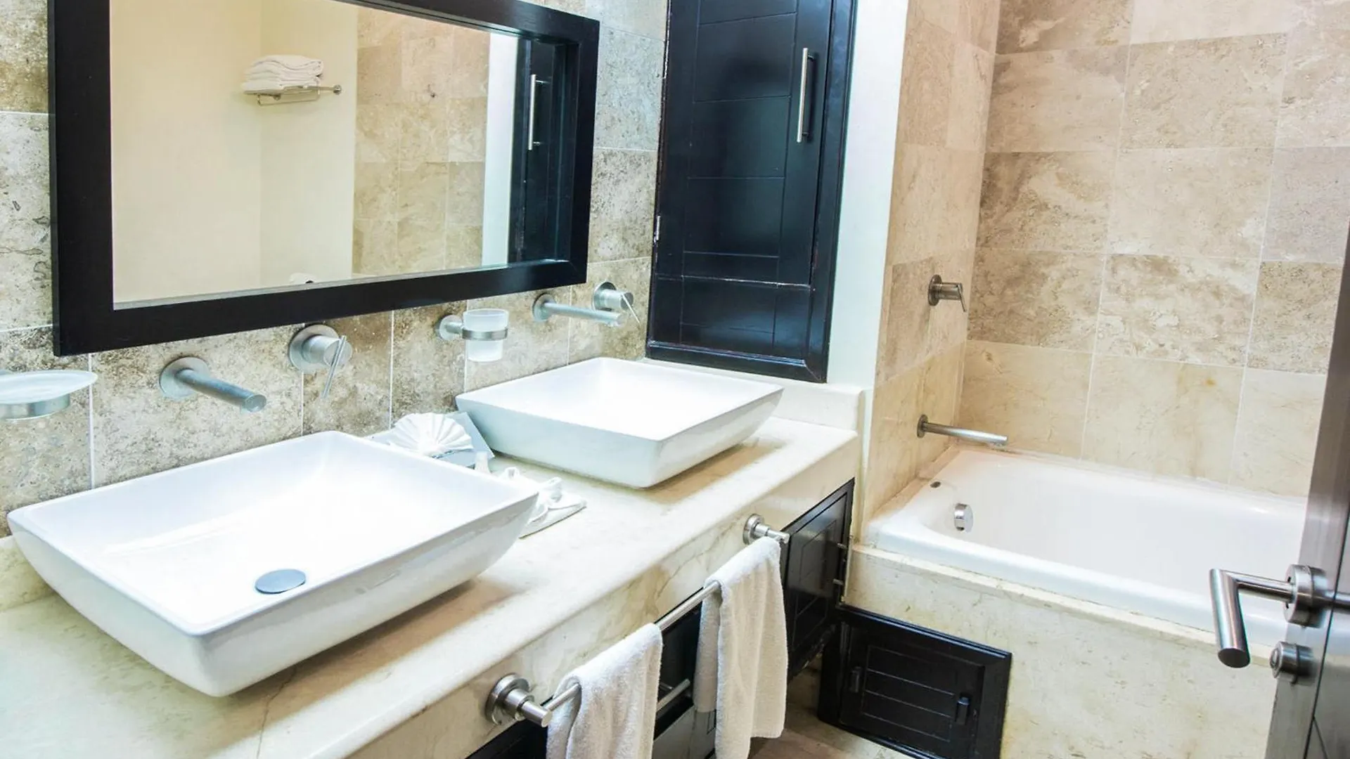El Faro 101 Surf Apartment Playa del Carmen